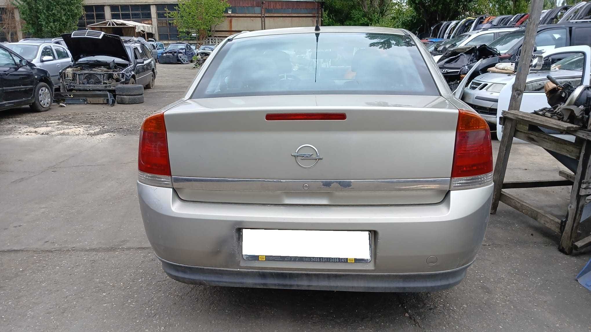 Dezmembrez Opel Vectra C 1.6 Benzina DiN 2003-Z16XE