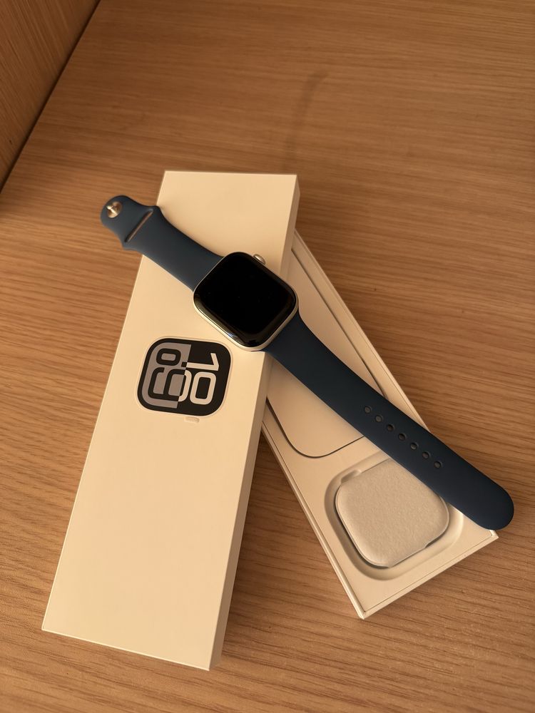 Apple Watch 10, 46 mm
