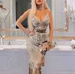 Rochie de seară elegantă – Strălucire și rafinament