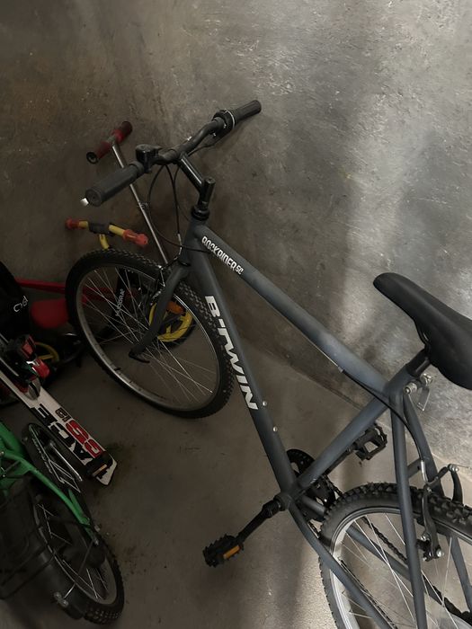 Biciclete de vanzare