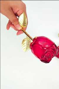 Изысканный Хрустальный Аленький цветок розы в хрустальной вазе