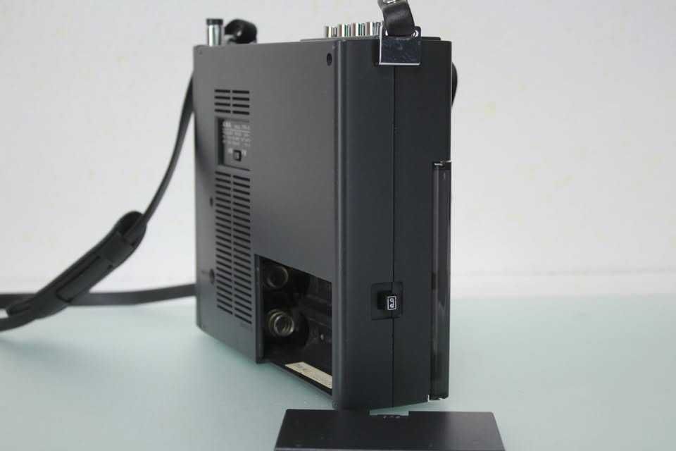 Mini portabil Aiwa TRP-501.