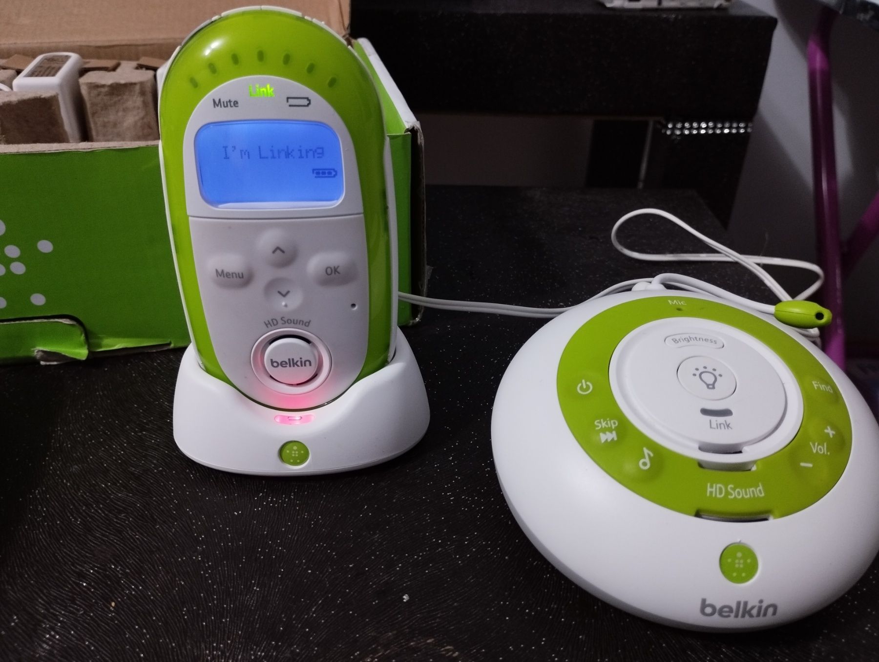 Belkin baby 250 бебе фон