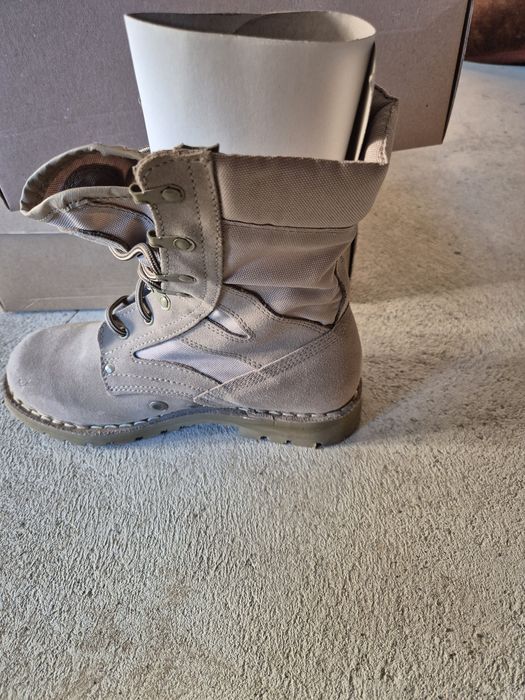 Vand tinuta militara combat/tricouri/bocanci