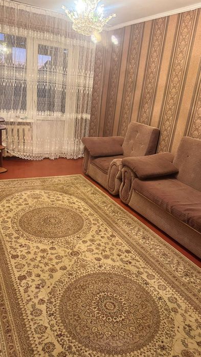 Сдам 2- х комнатную кв в 1- м микрорайоне на долгий срок