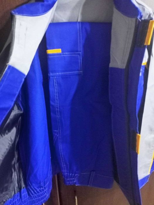 спец.форма. темносинего цвета.новая.