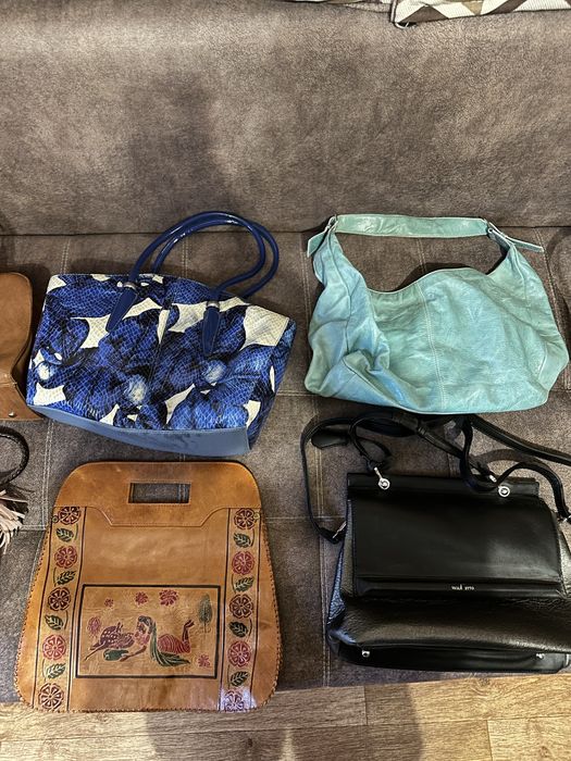 Женские сумочки.