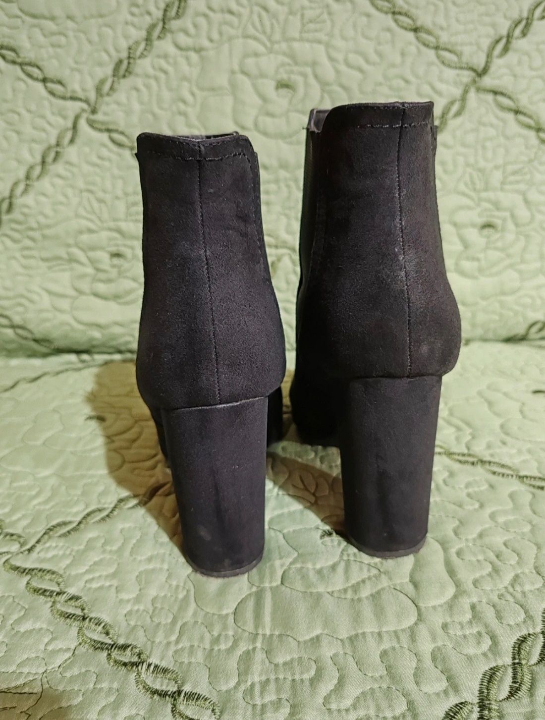 Botine negre Graceland