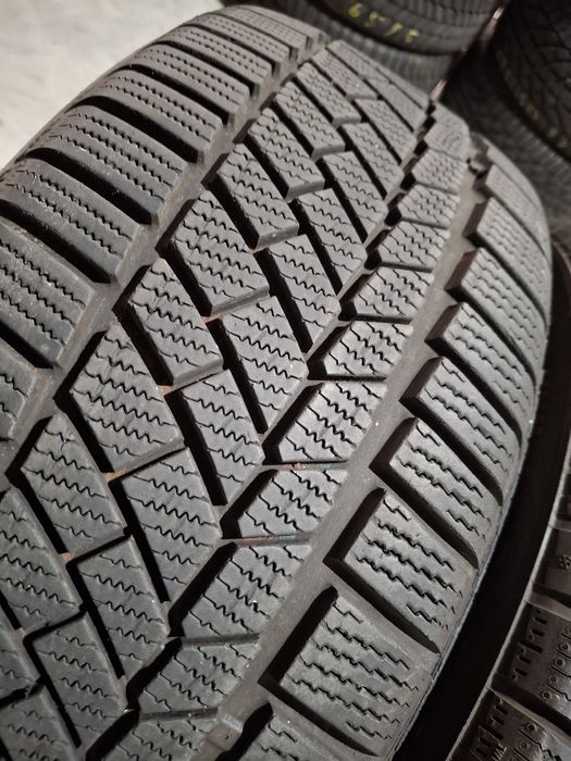 2 Anvelope de iarnă 225 50 r18 Continental RSC