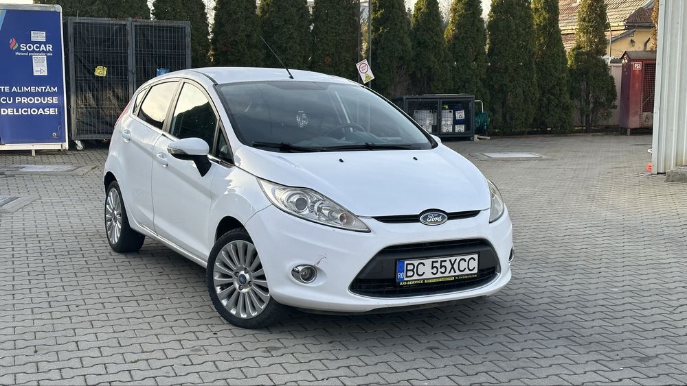 FORD FIESTA 14 benzina