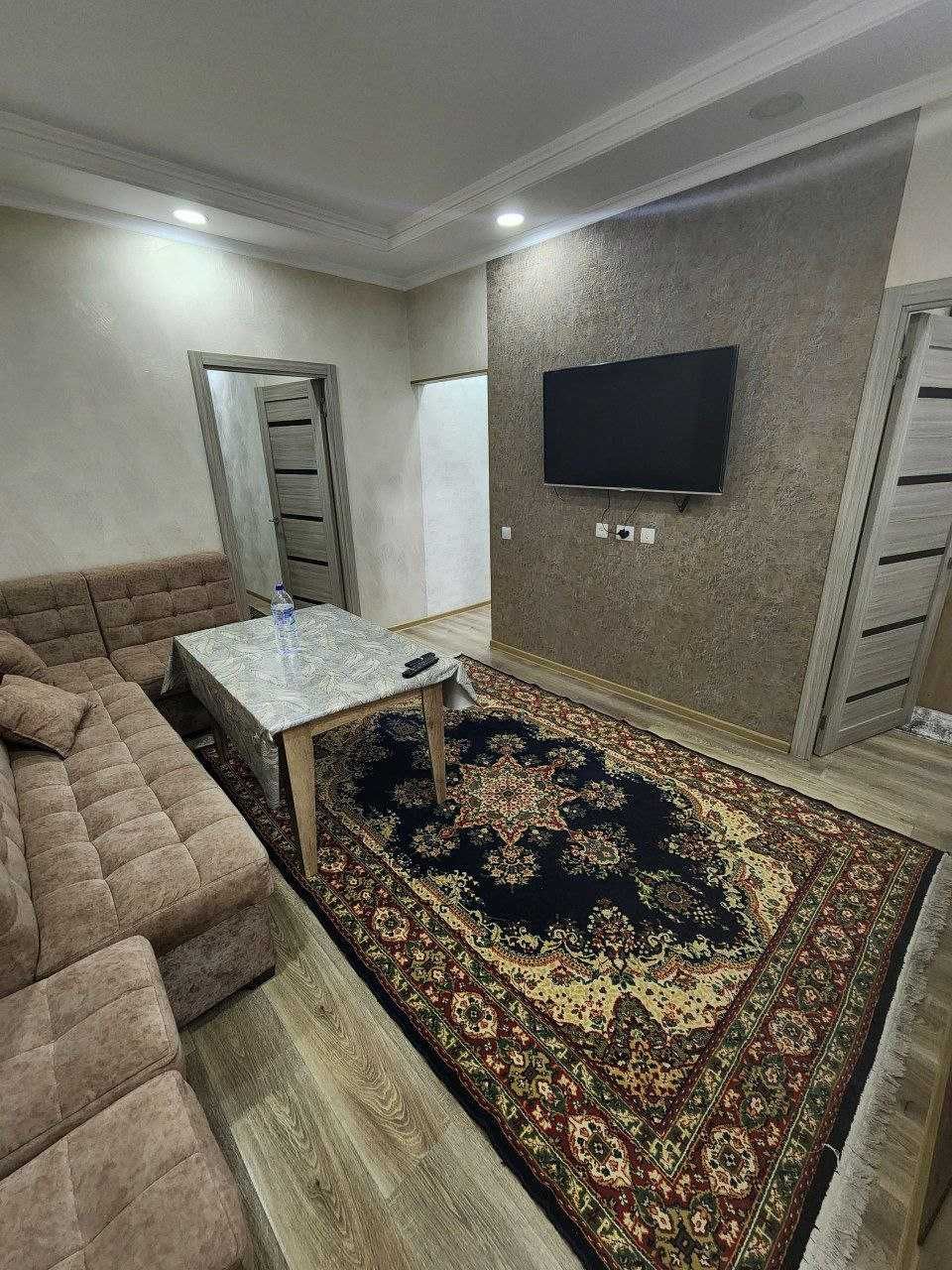Chilonzor-7 Panel 2v3/2/4 balkon 1.5/3 meb+teh Orientir Sport Tovari