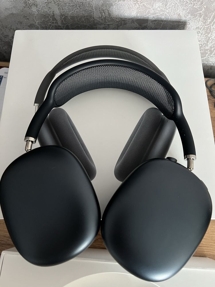Air Pods Max наушники