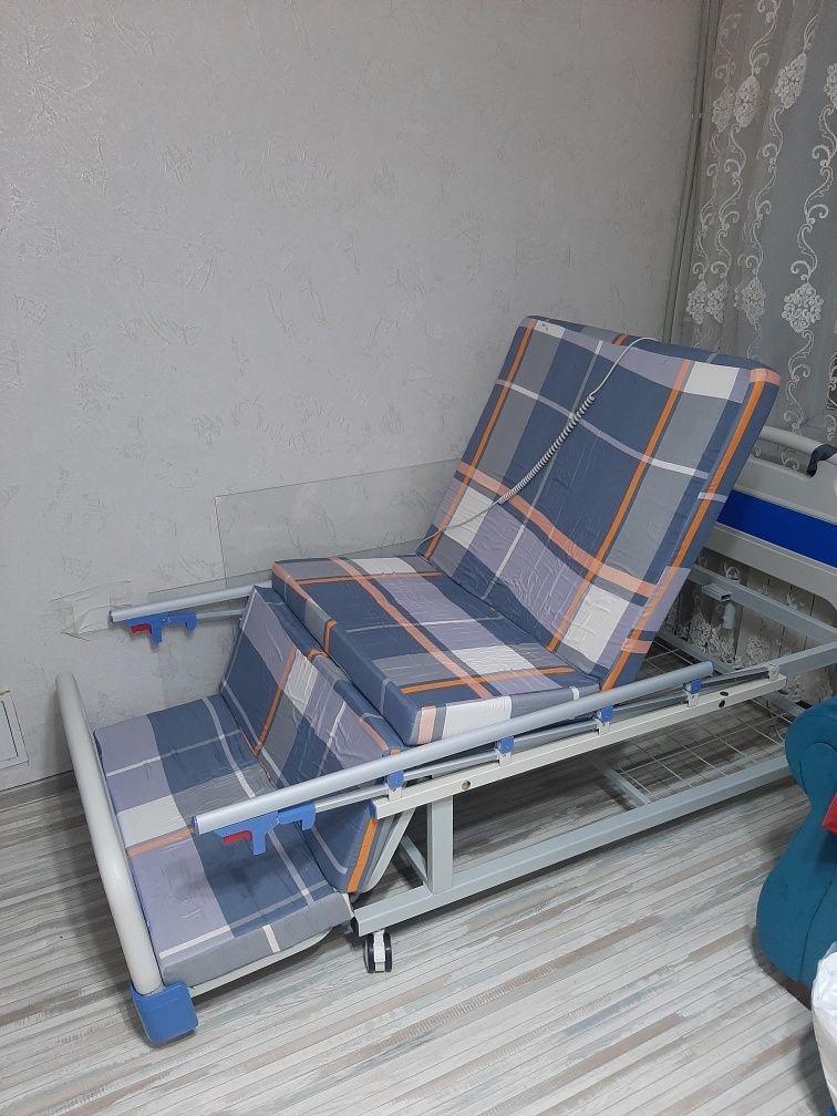 Медицинский кровать