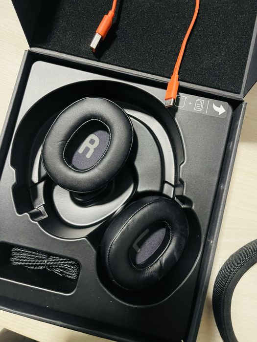 Căști Profesionale JBL Live 660NC ,Bluetooth ,ANC ,50 Ore Baterie