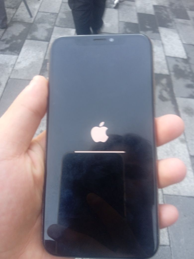 Iphone xs na 64 gb