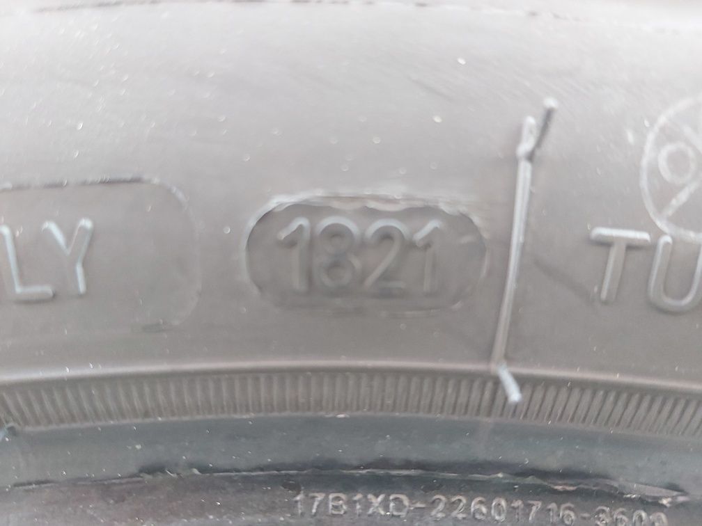 Автомобилни гуми 225 60 17 Rovelo