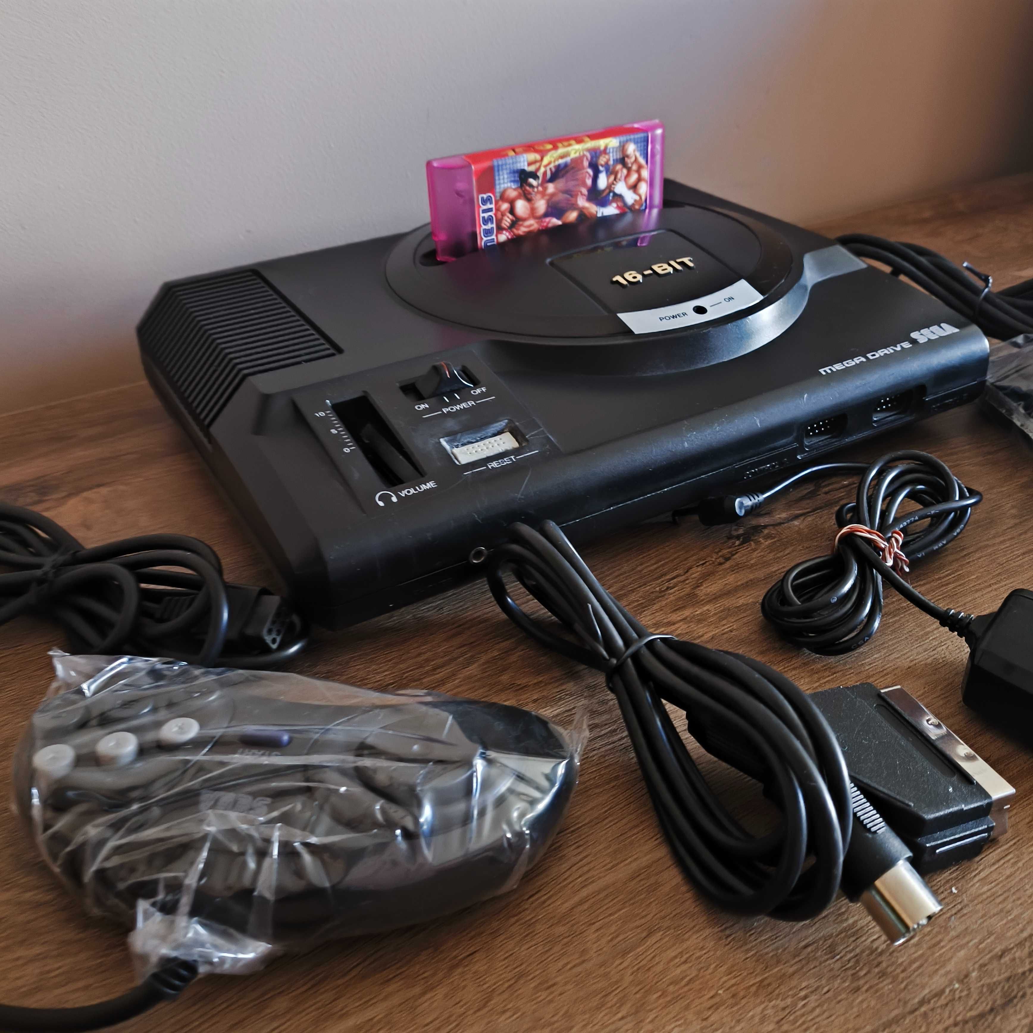 Sega Megadrive/Genesis Model 1 и дискета със 196 различни хитови игри
