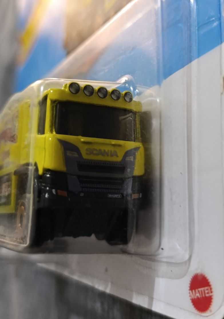 Камионче Hot Wheels Scania Rally Truck