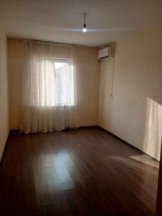 Продается 4комнатная квартира Обод макон