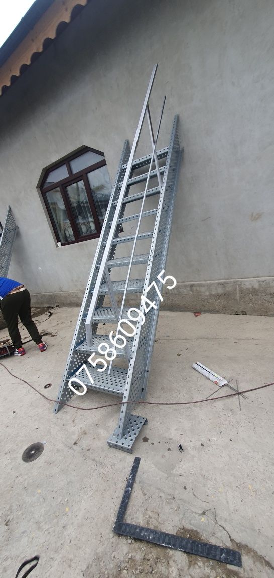 Scări metalice zinc 70x27cm