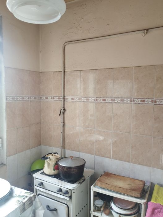 Продам квартиру 2/4/4 на Чиланзаре 7