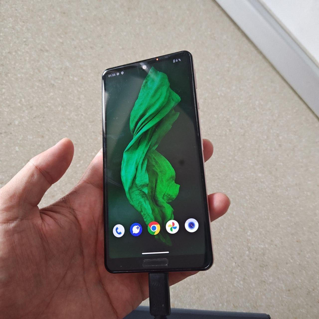 Японский смартфон SHARP Aquos Sense 5G 64GB — цельнометалл, IGZO OLED,