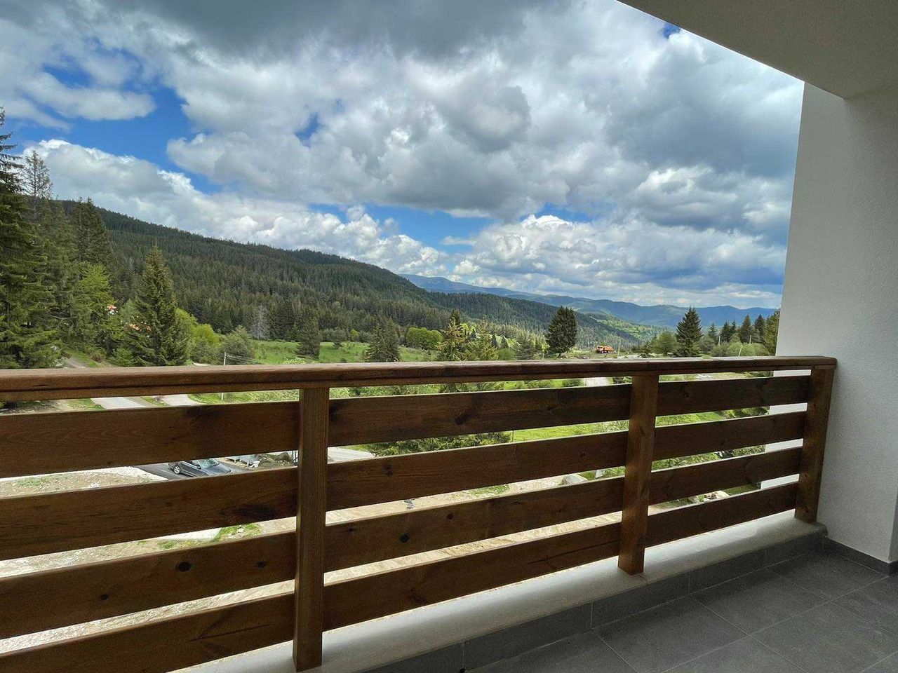Продава се Едностаен апартамент в к.к. Пампорово - 45 кв.м за 1046 €/кв.м - Снимка #8