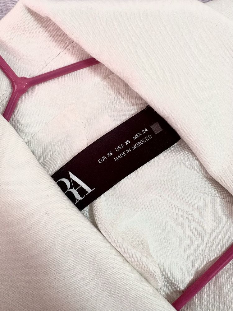 Дамско бяло сако Zara