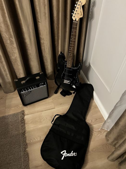 Chitara electrica Fender Squier