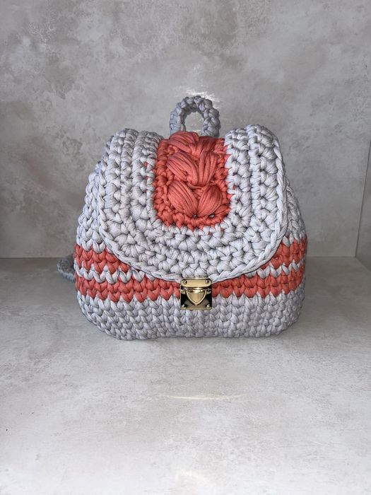 Ръчно плетена раница