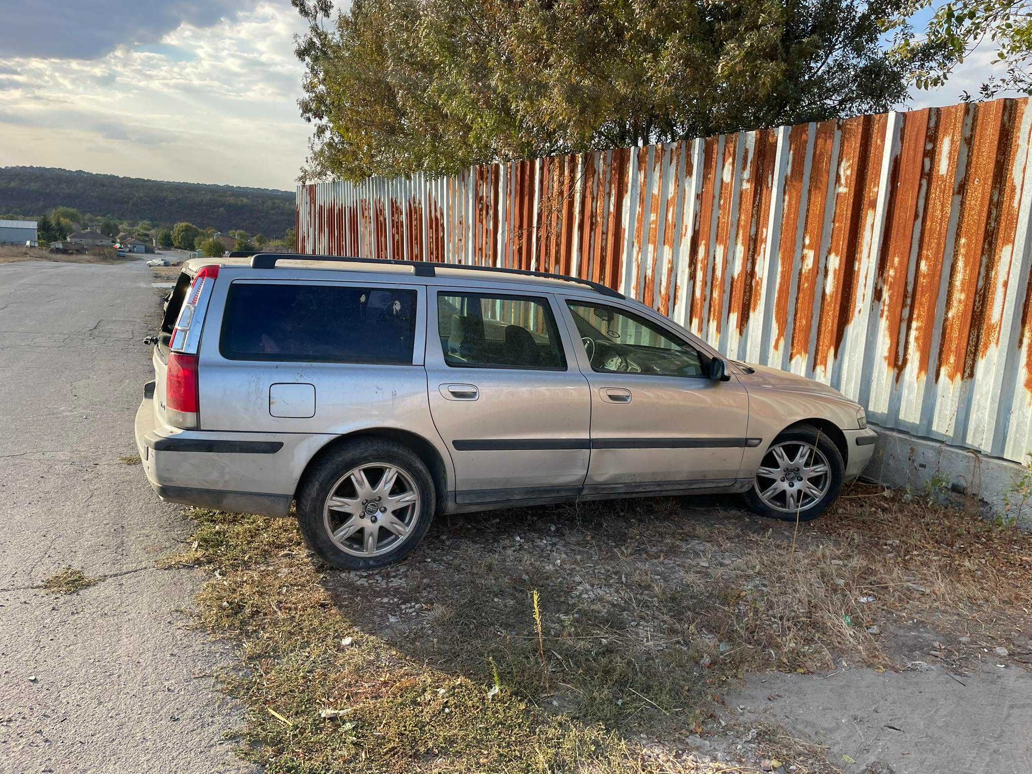 volvo v70 2.4 i на части волво в70