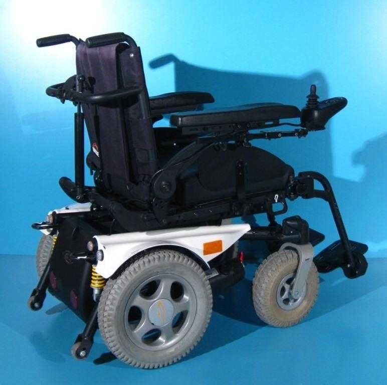 Carucior electric handicap/ invalizi Quickie Salsa R2 - 6 km/h