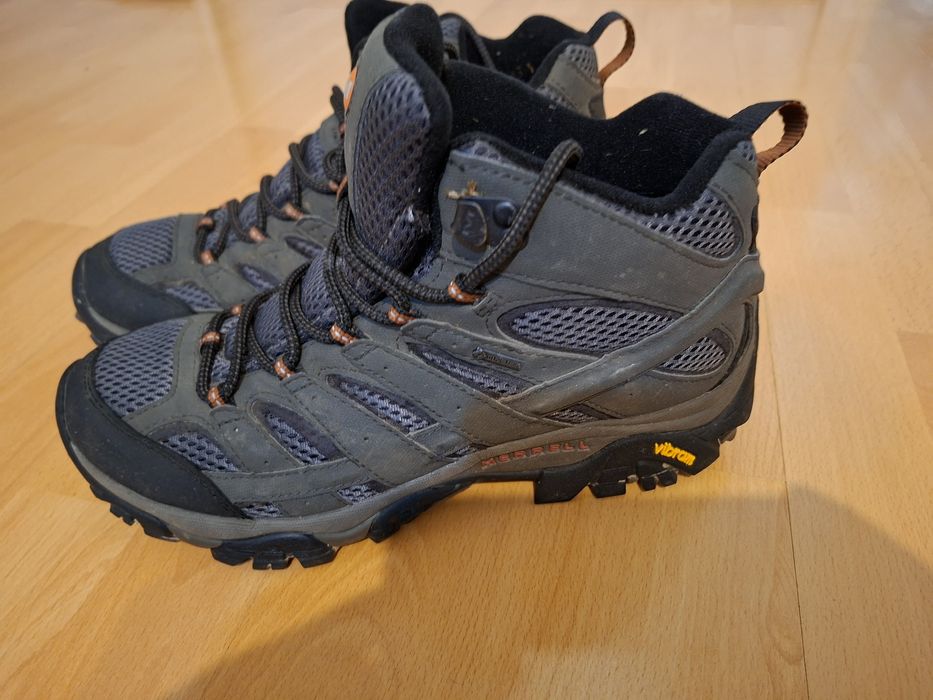 Bocanci Merrel 42