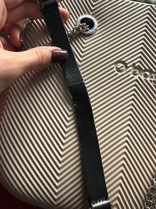 Чанта Obag + подарък още едно тяло и дръжки