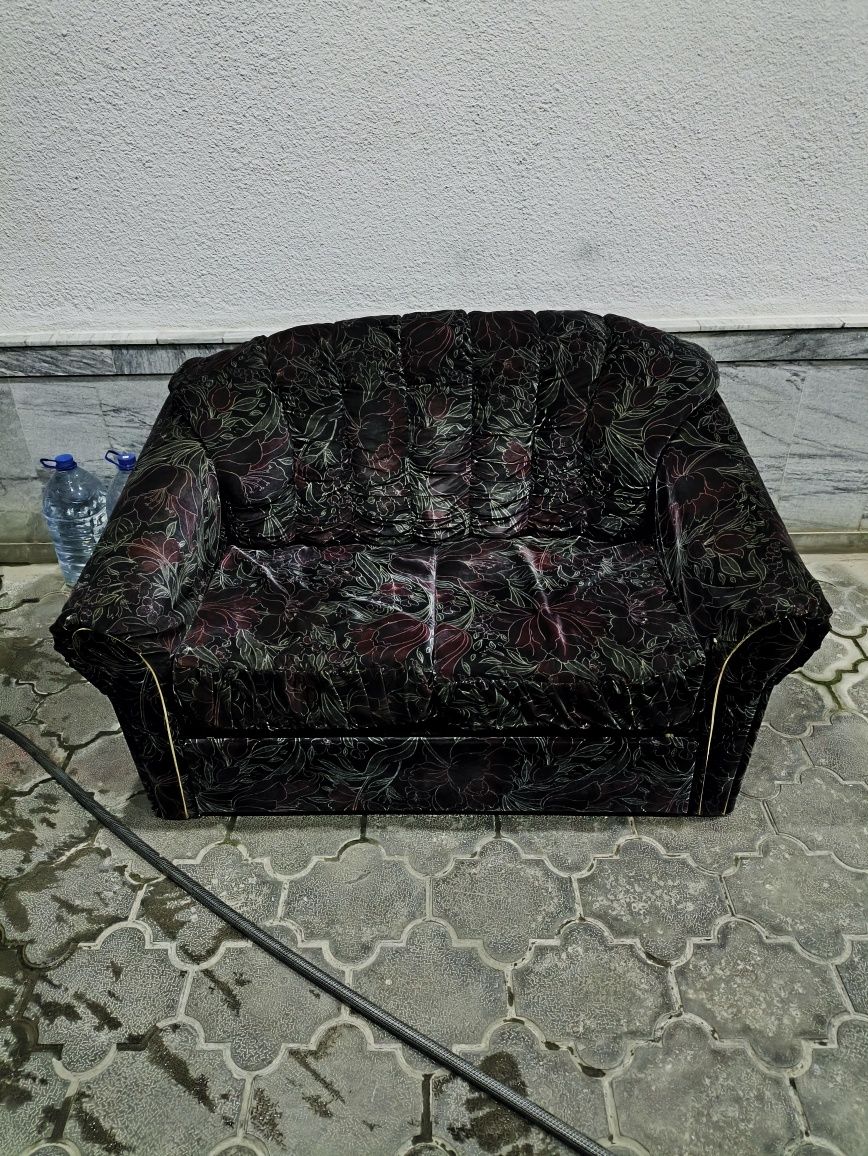 Диван Divan  как новый