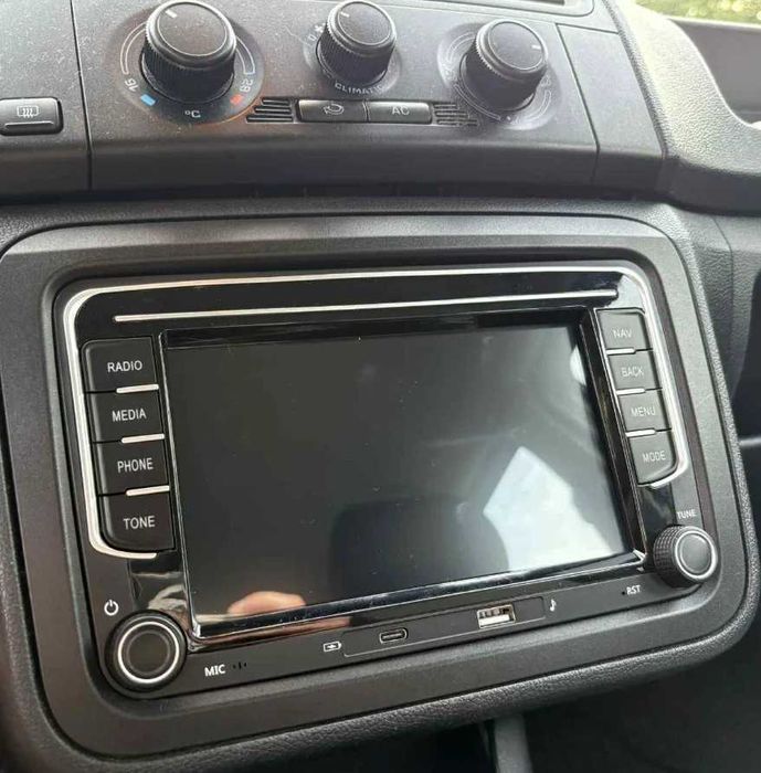 Navigatie Android Carplay 4GB RAM + 64GB ROM - VW SEAT SKODA
