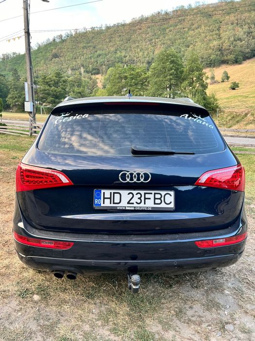 Aidi Q5 2L dizal 177 kai