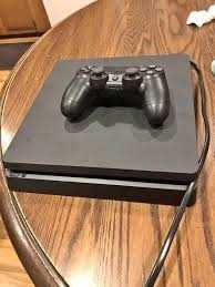 Playstation 4 slim (с контролер)