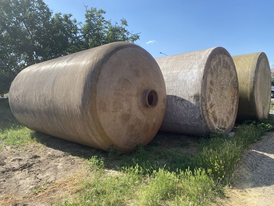 Vând Bazine din Fibra