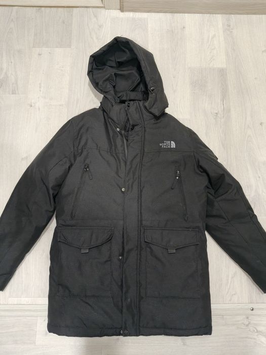 Зимняя куртка на мальчика.