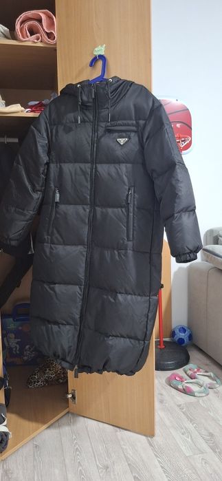 Продам зимнюю куртку