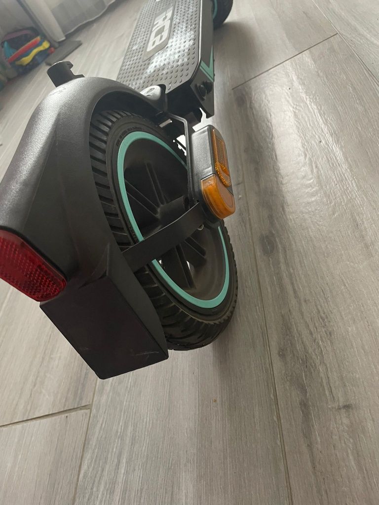 Trotineta electrica RCB