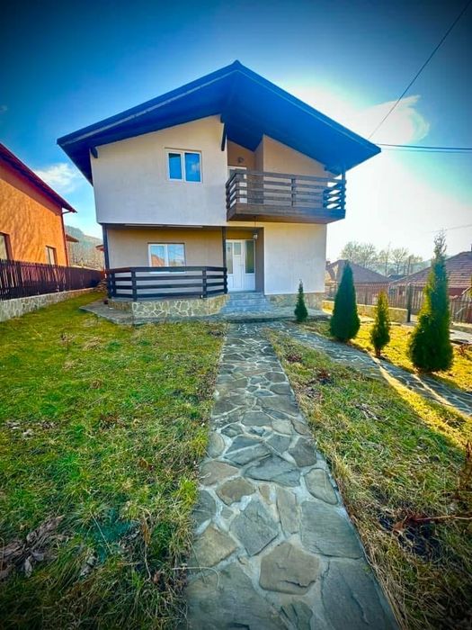 Vilă de vânzare în Valea Doftanei , zona Negraş