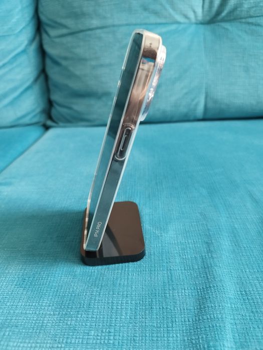 Докинг станция и калъф за iPhone 14 Pro max