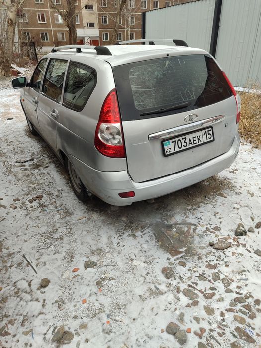 Продам Приору универсал срочно