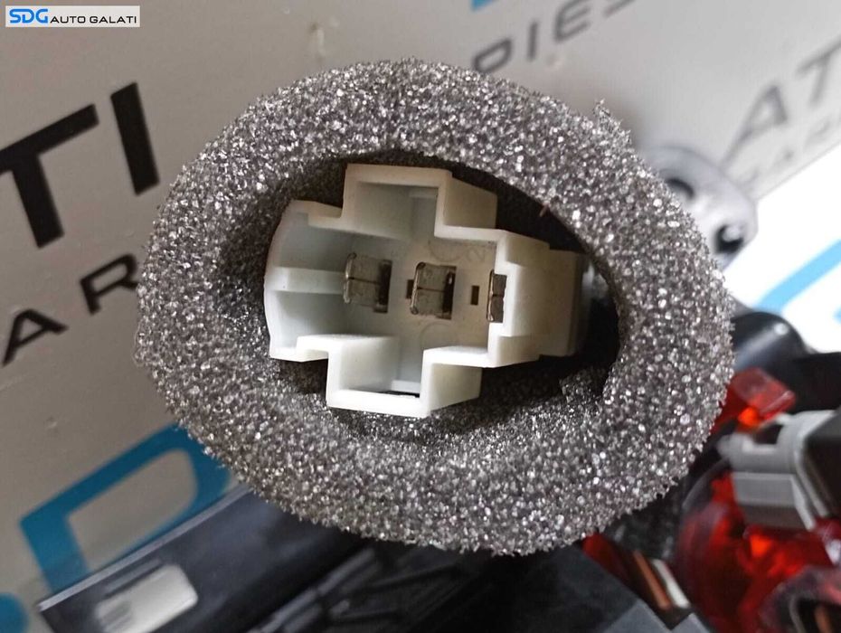 Scrumiera cu Bricheta Bord Audi Q5 2009 - 2017 Cod 8K0857951 8K0857965 [M6487]