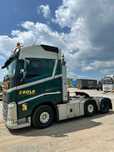 Volvo 6 x 2, 500 cp