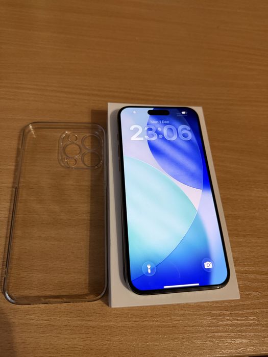 Iphone 15 pro max 256GB Като нов!