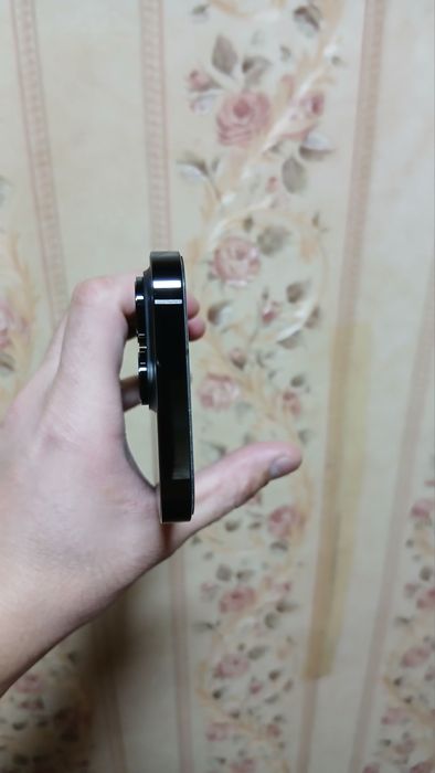 Iphone 14 pro ideal holatda 610$ srochna