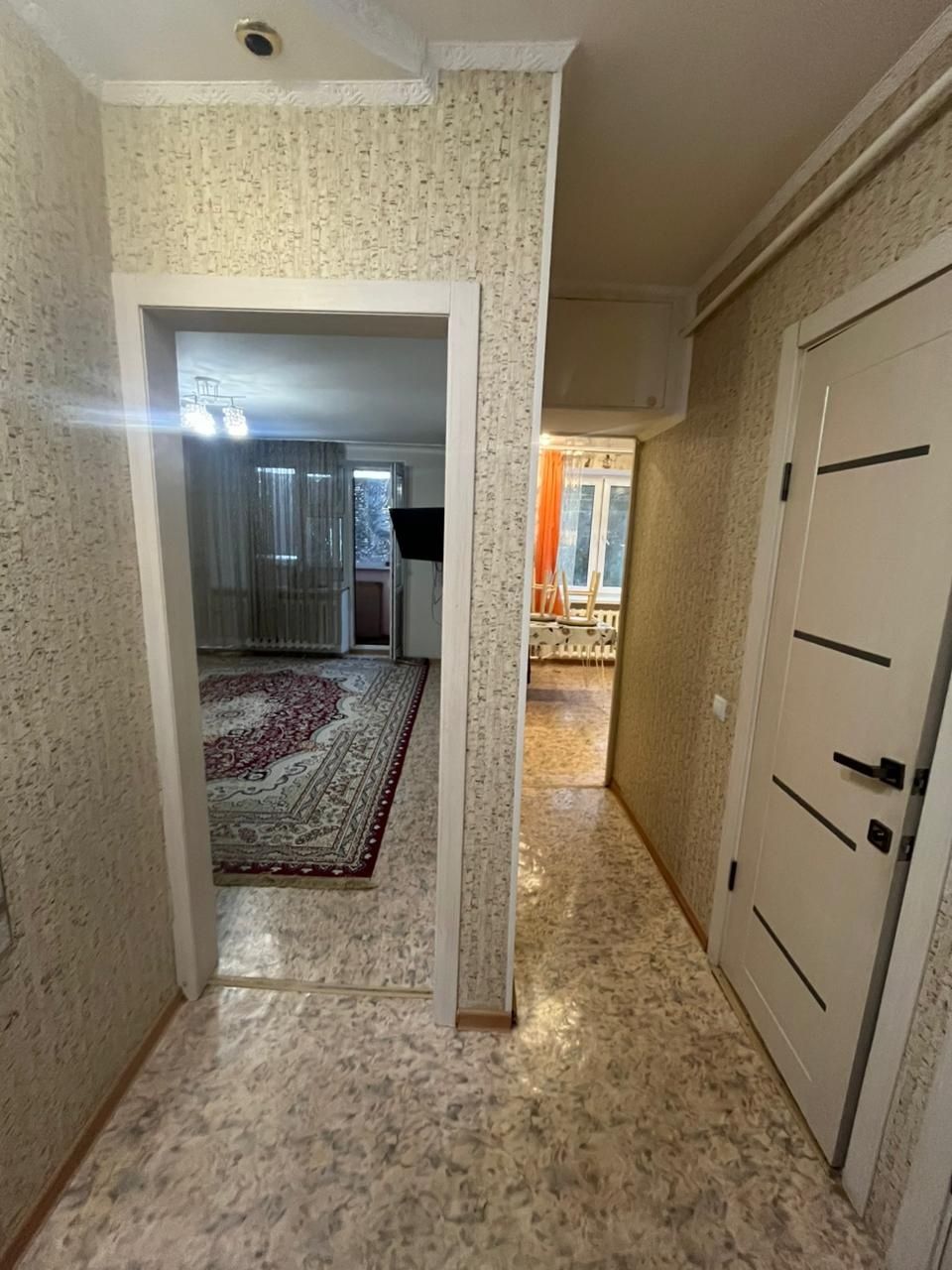 Продаётся 1 комн, 7 школа